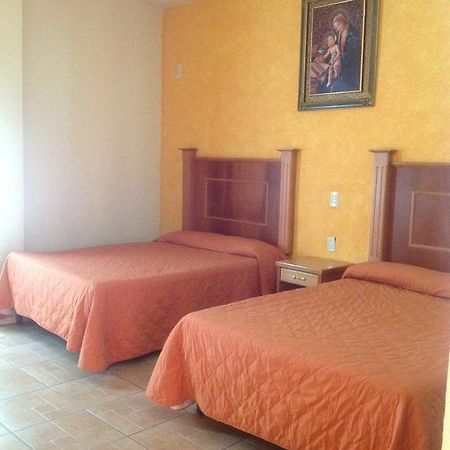 Hotel Genoves San Juan de los Lagos Pokoj fotografie